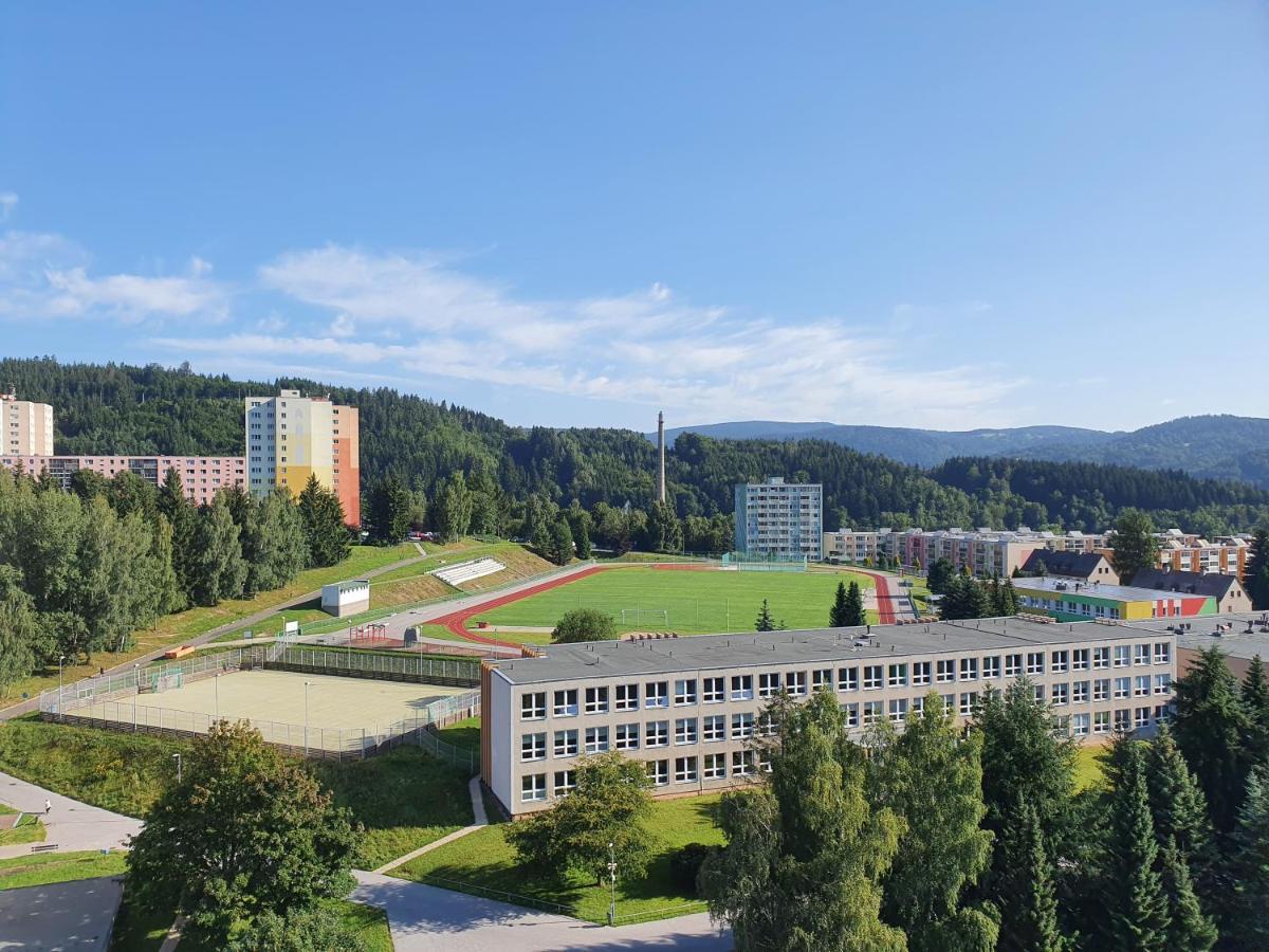 Pronájem Apartmánu V Tanvaldu Esterno foto