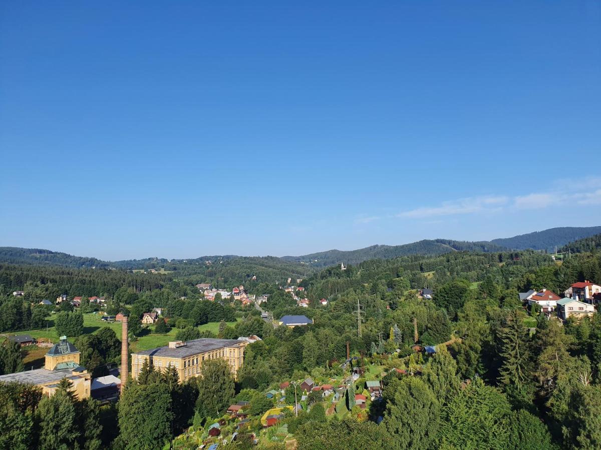 Pronájem Apartmánu V Tanvaldu Esterno foto